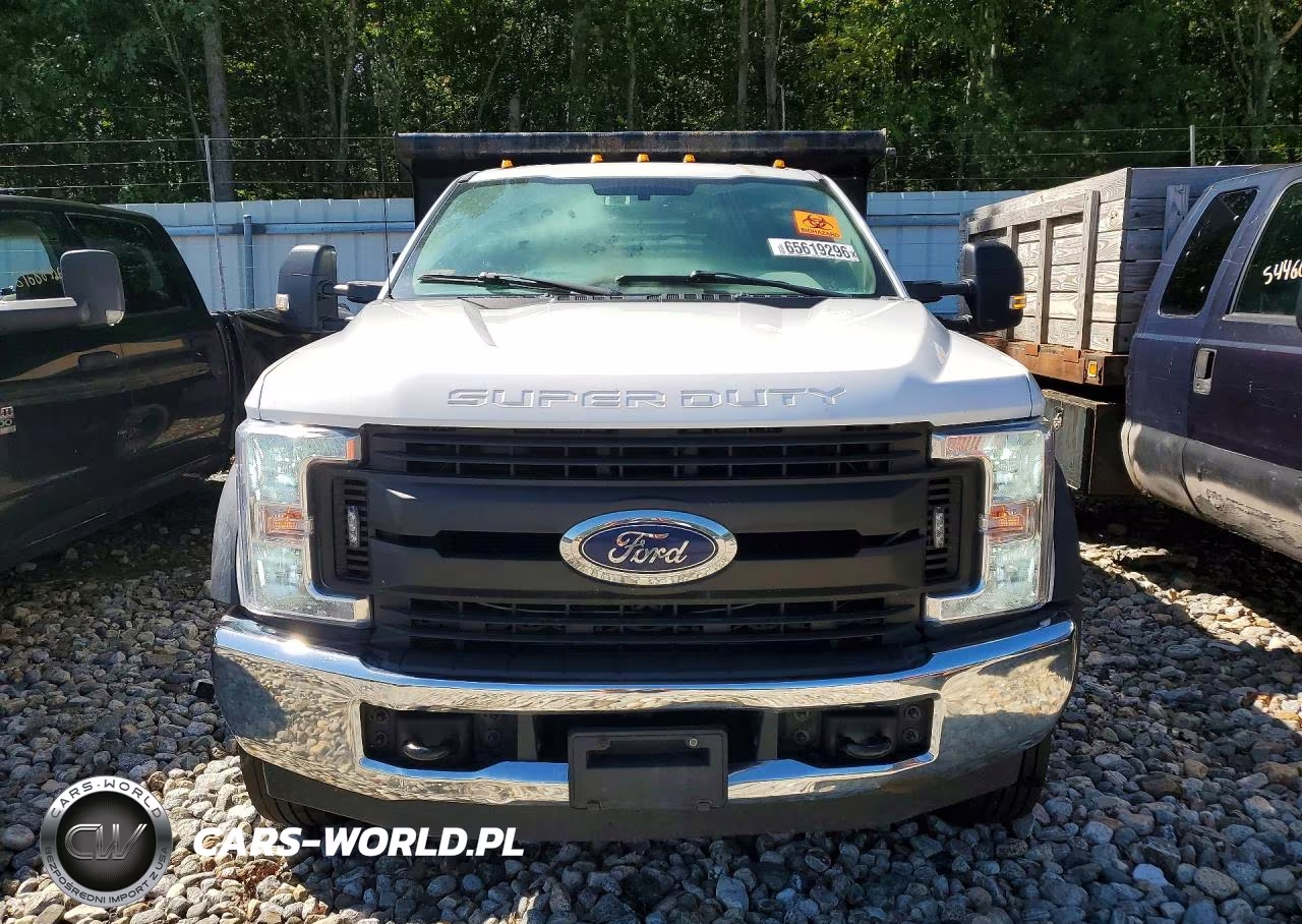 2019 Ford F550 Super Duty Dump Truck VIN:1FDUF5GT7KEE68869 - 5