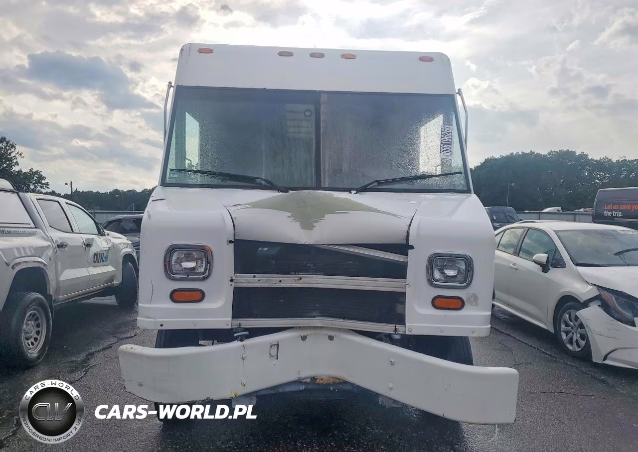 1999 Freightliner Mt45 Delivery Truck VIN:4UZA4FF43XCA50338 - 5