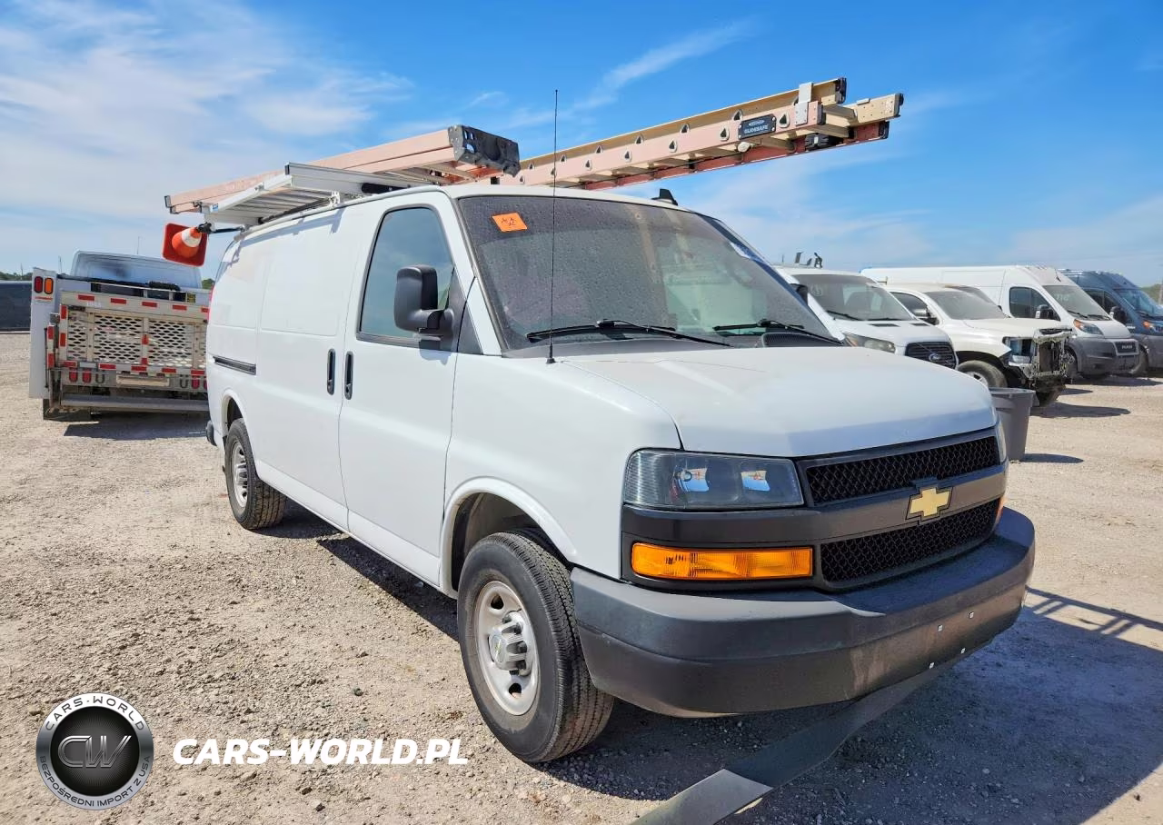 2023 Chevrolet Express G2500 VIN:1GCWGAFP1P1146458 - 4
