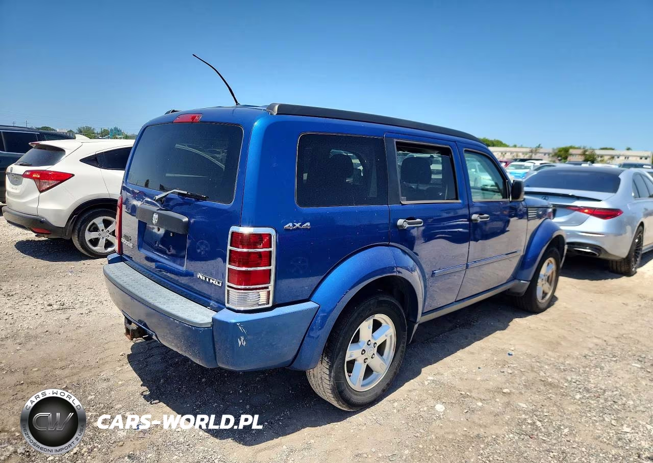 2010 Dodge Nitro Se VIN:1D4PU2GK7AW113712 - 3