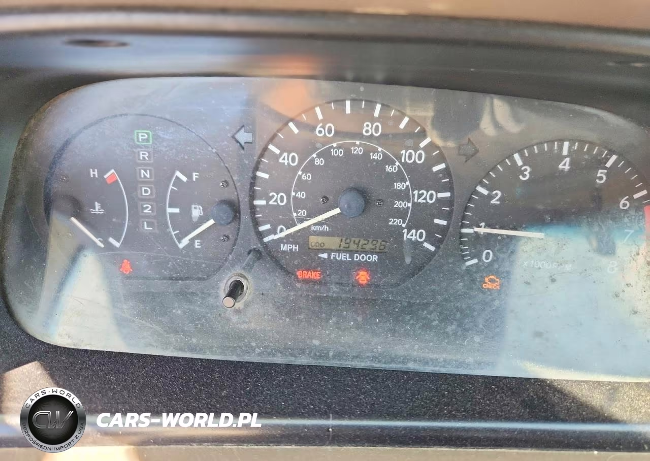 2000 Toyota Camry Le VIN:4T1BG22K3YU692558 - 9