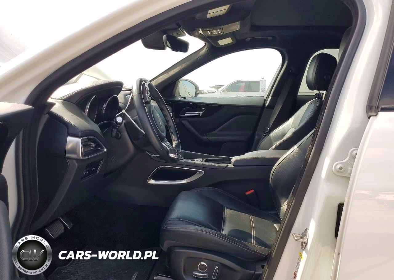 2019 Jaguar F-Pace Prestige VIN:SADCK2FN1KA390047 - 7