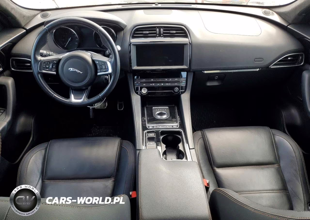2019 Jaguar F-Pace Prestige VIN:SADCK2FN1KA390047 - 8