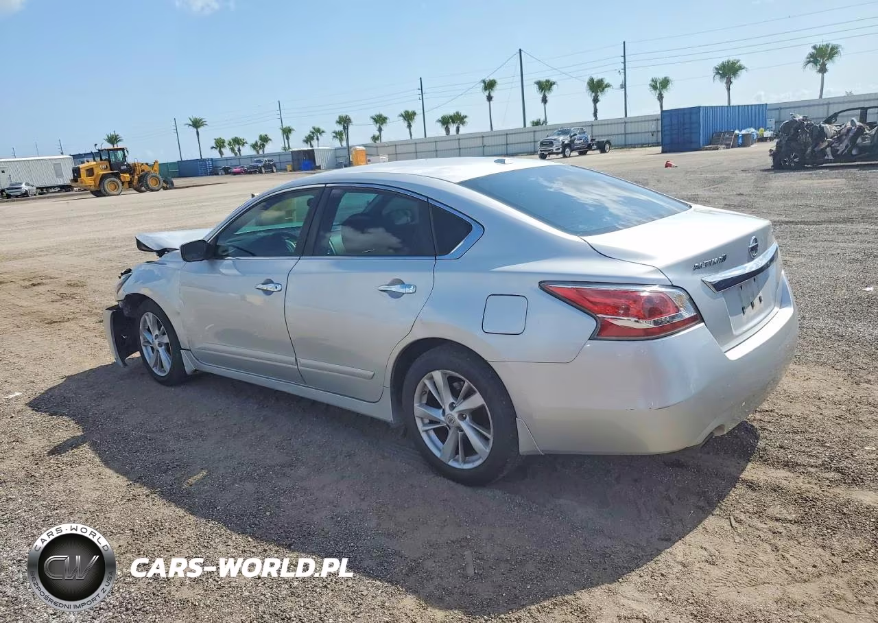 2015 Nissan Altima 2.5 S VIN:1N4AL3AP1FN327789 - 2