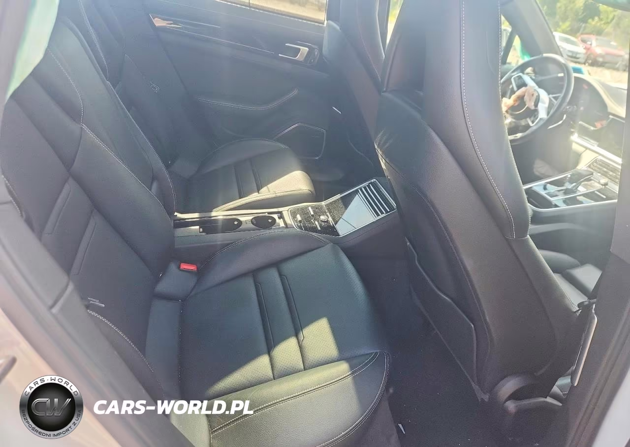 2020 Porsche Panamera Base VIN:WP0AA2A79LL103218 - 10