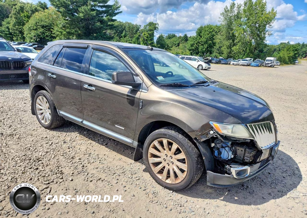 2011 Lincoln Mkx VIN:2LMDJ8JK3BBJ07395 - 4