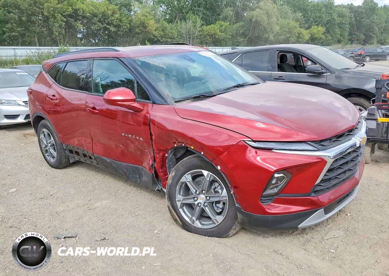 2025 Chevrolet Blazer 2Lt VIN:3GNKBHR4XSS272467 - 4