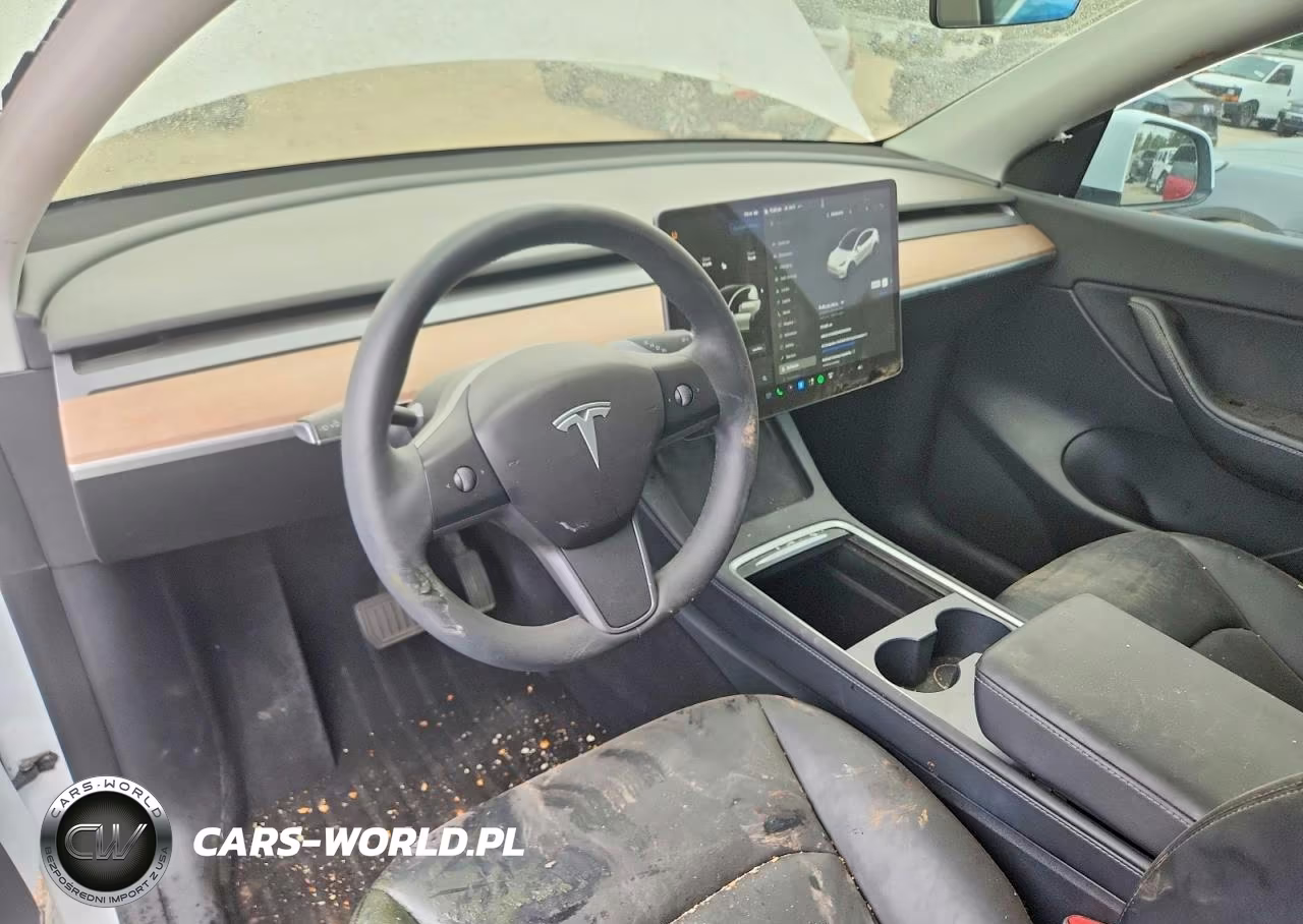 2021 Tesla Model Y VIN:5YJYGDEEXMF299949 - 8