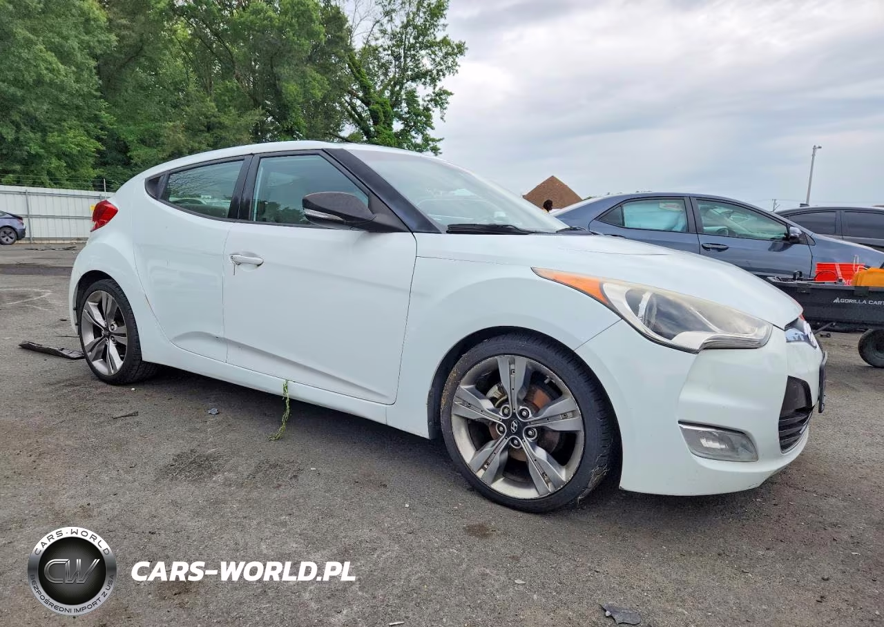 2012 Hyundai Veloster Base VIN:KMHTC6AD5CU056517 - 4