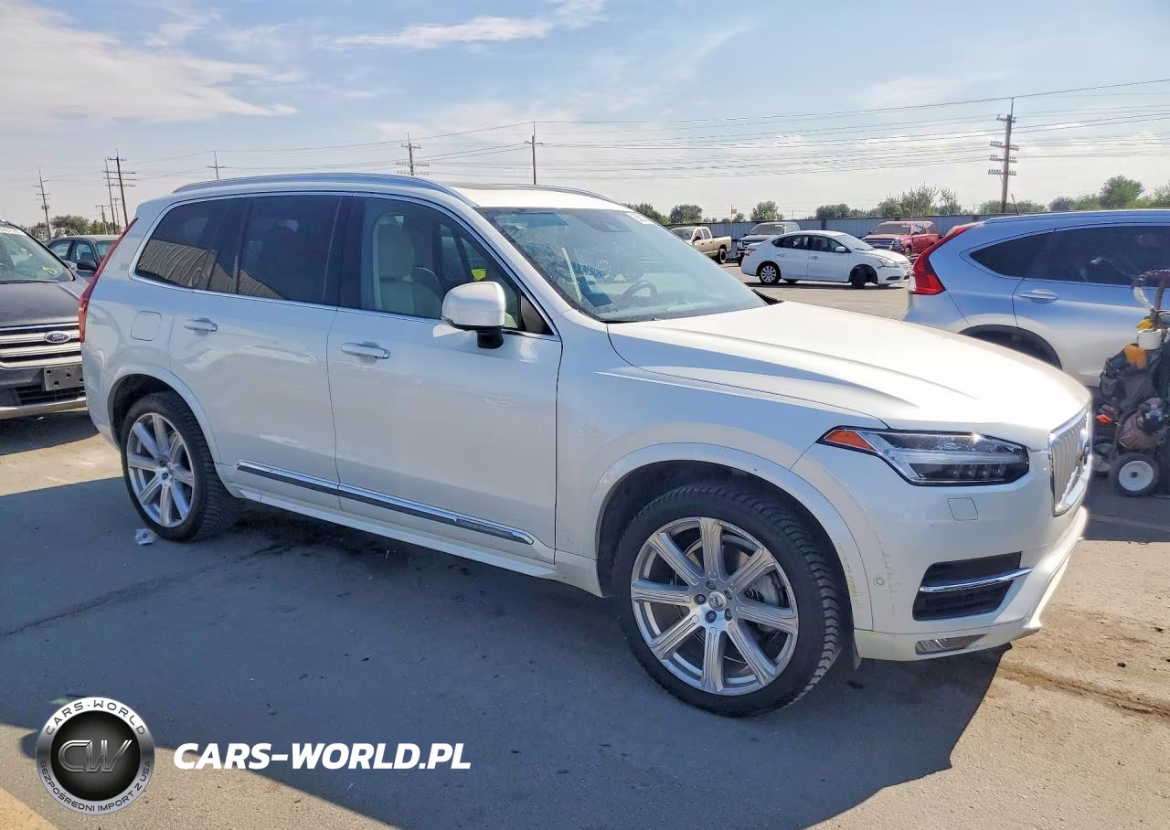 2016 Volvo Xc90 T6 VIN:YV4A22PL0G1048237 - 4