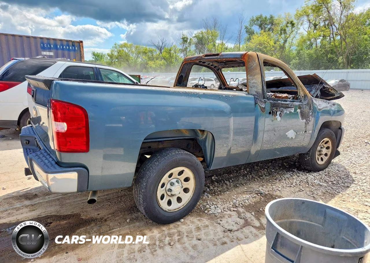 2007 Chevrolet Silverado 1500 Work Truck VIN:1GCEC14CX7Z578295 - 3