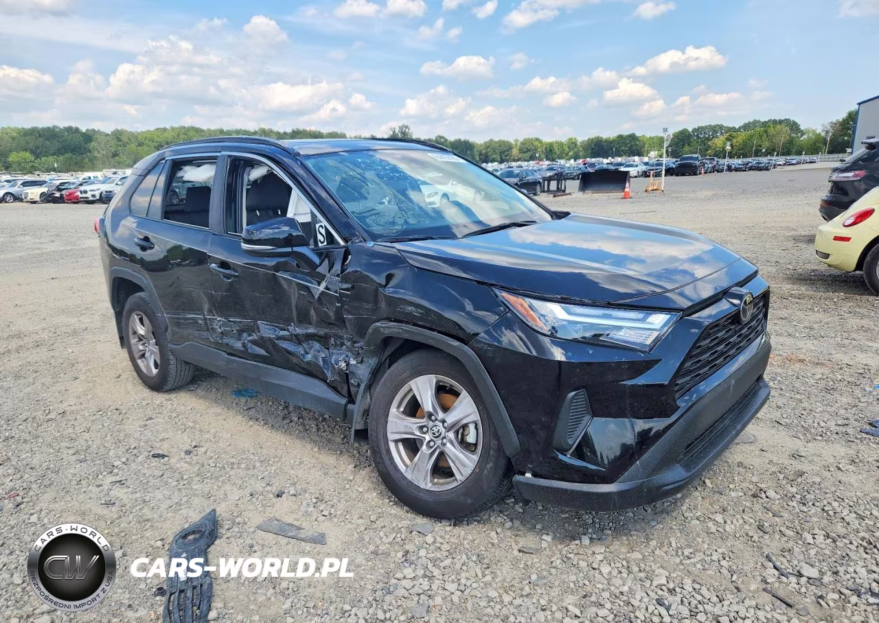 2025 Toyota Rav4 Xle VIN:2T3W1RFV1SC323617 - 4