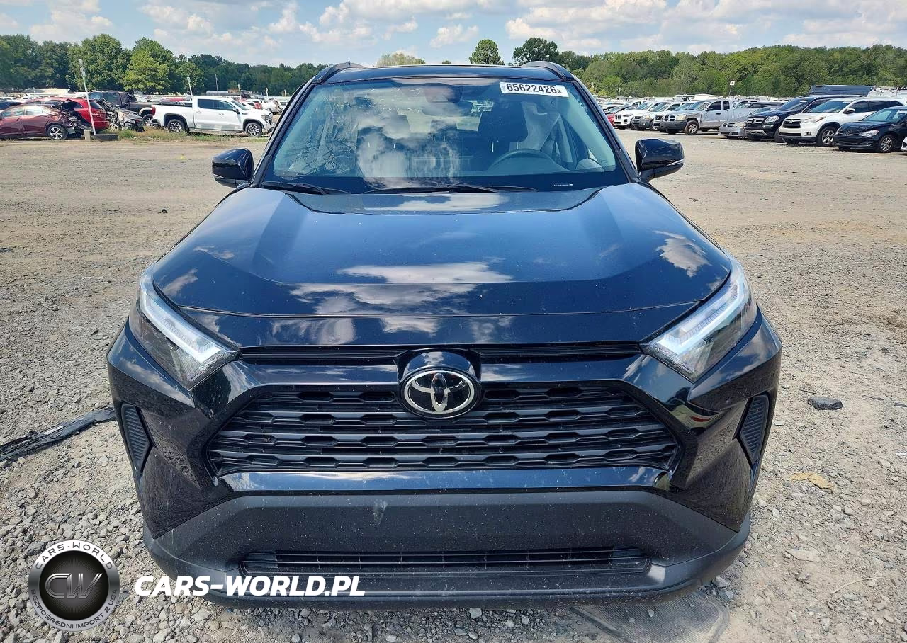 2025 Toyota Rav4 Xle VIN:2T3W1RFV1SC323617 - 5