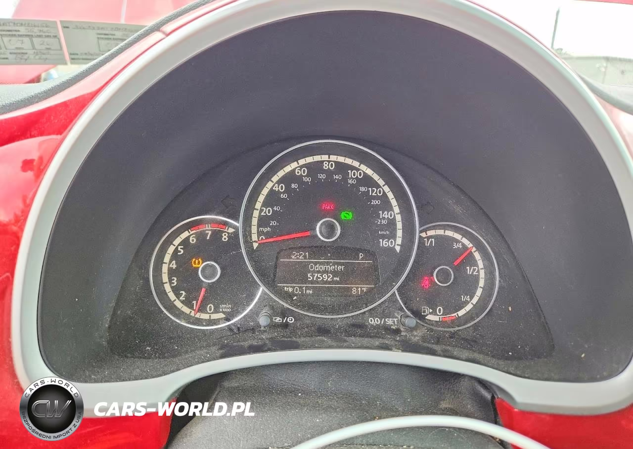 2013 Volkswagen Beetle VIN:3VW5X7AT7DM816156 - 9