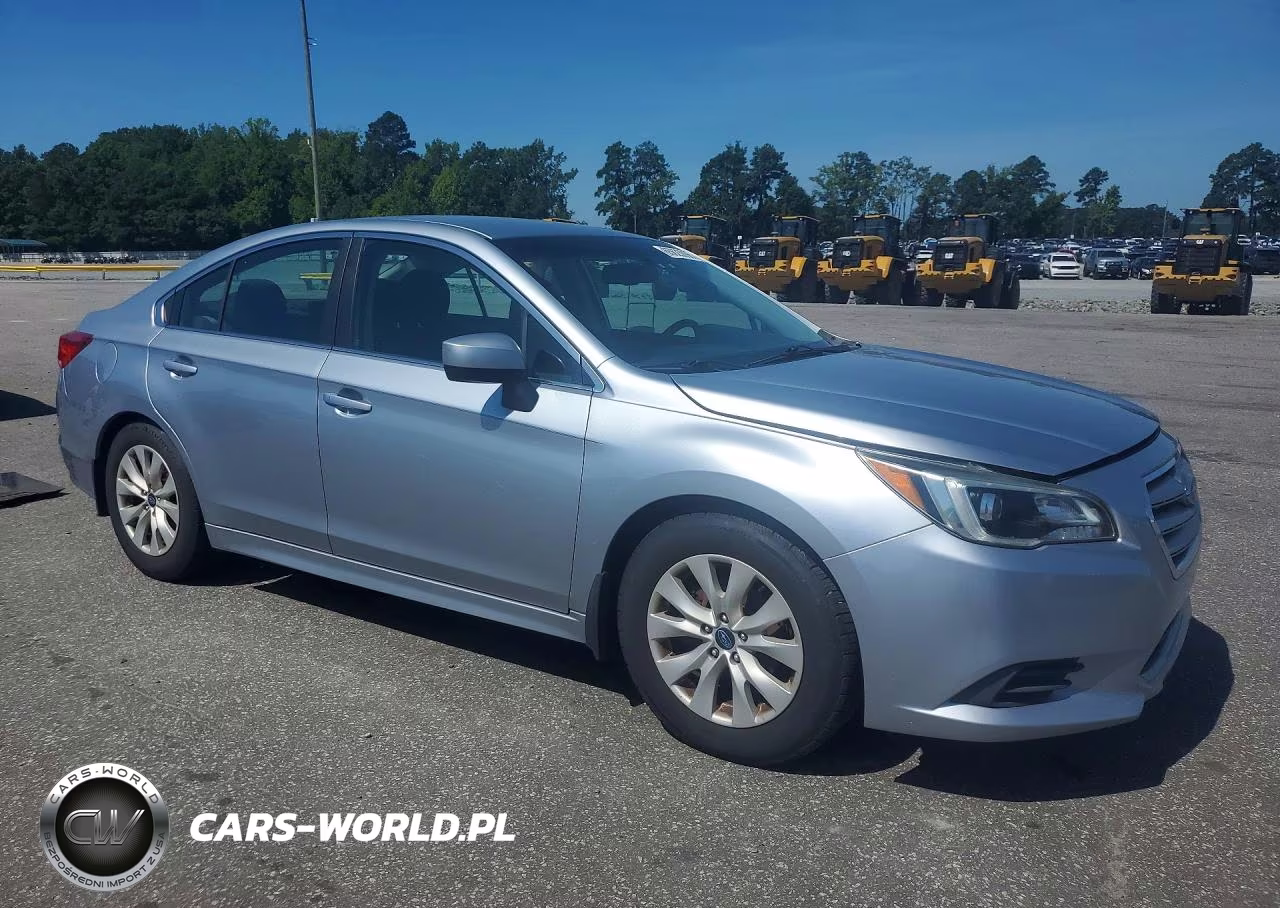 2015 Subaru Legacy 2.5I Premium VIN:4S3BNAC69F3021808 - 4