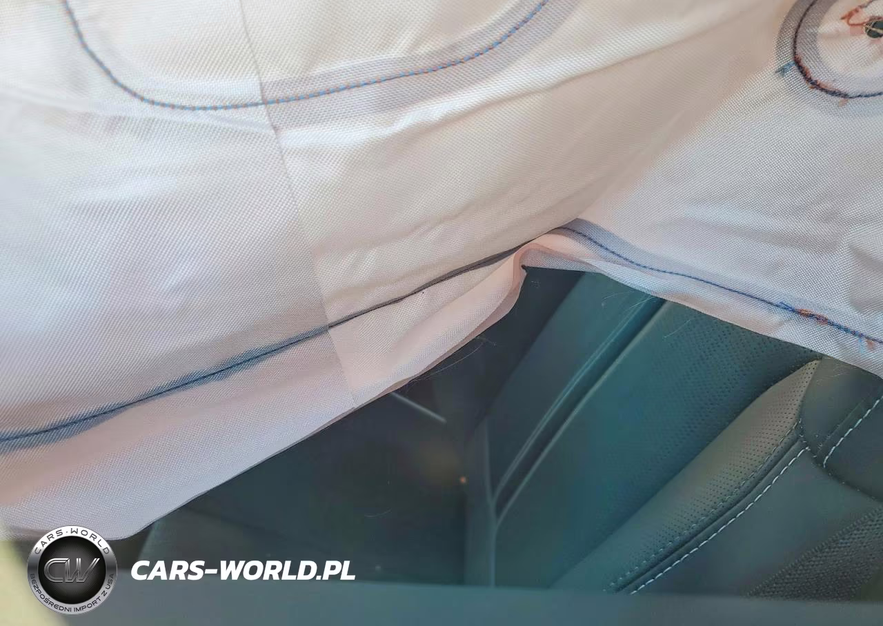 2024 Cadillac Lyriq Sport VIN:1GYKPWRL0RZ136006 - 8