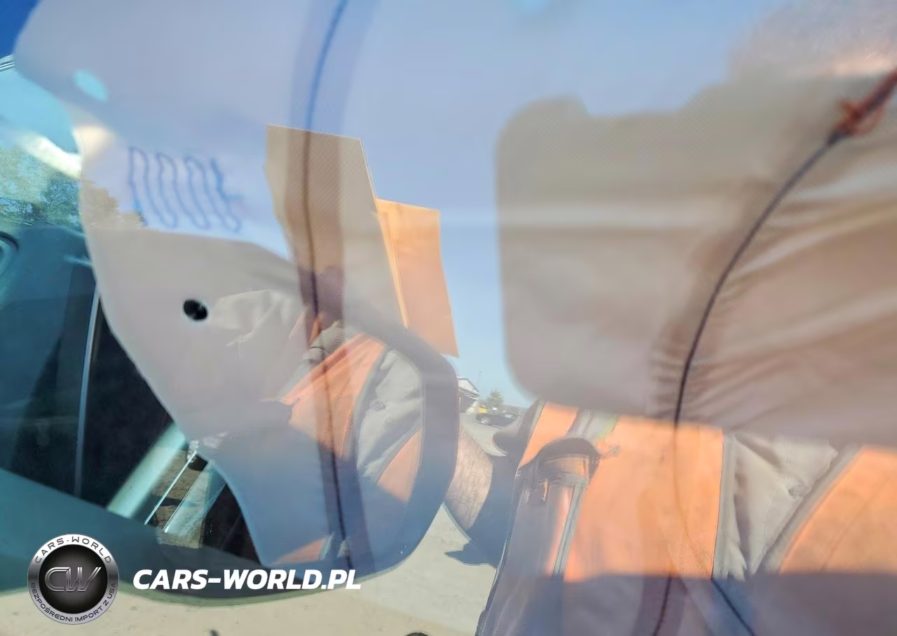 2024 Cadillac Lyriq Sport VIN:1GYKPWRL0RZ136006 - 9