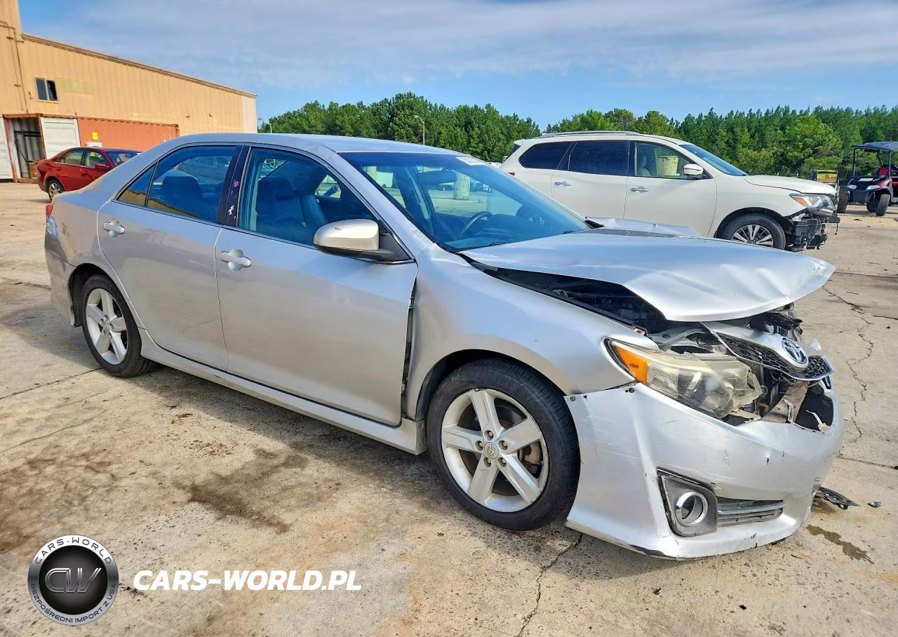 2013 Toyota Camry Se VIN:4T1BF1FK4DU641720 - 4