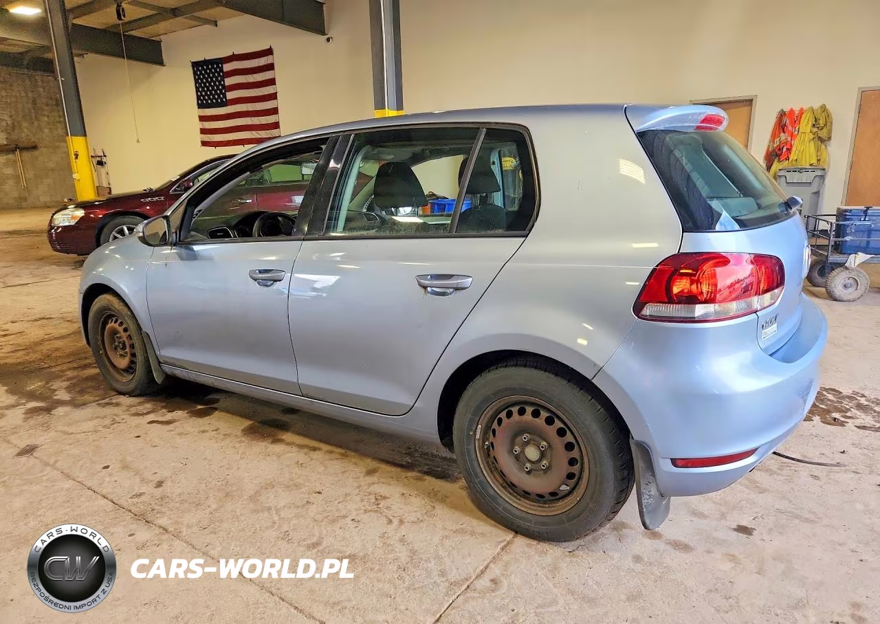 2010 Volkswagen Golf VIN:WVWDB7AJ2AW307700 - 2