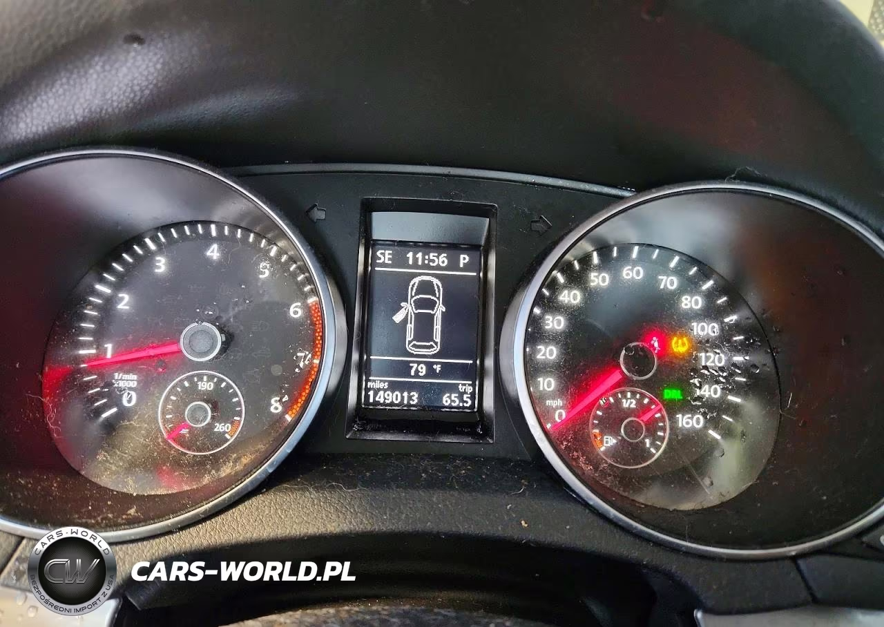 2010 Volkswagen Golf VIN:WVWDB7AJ2AW307700 - 9