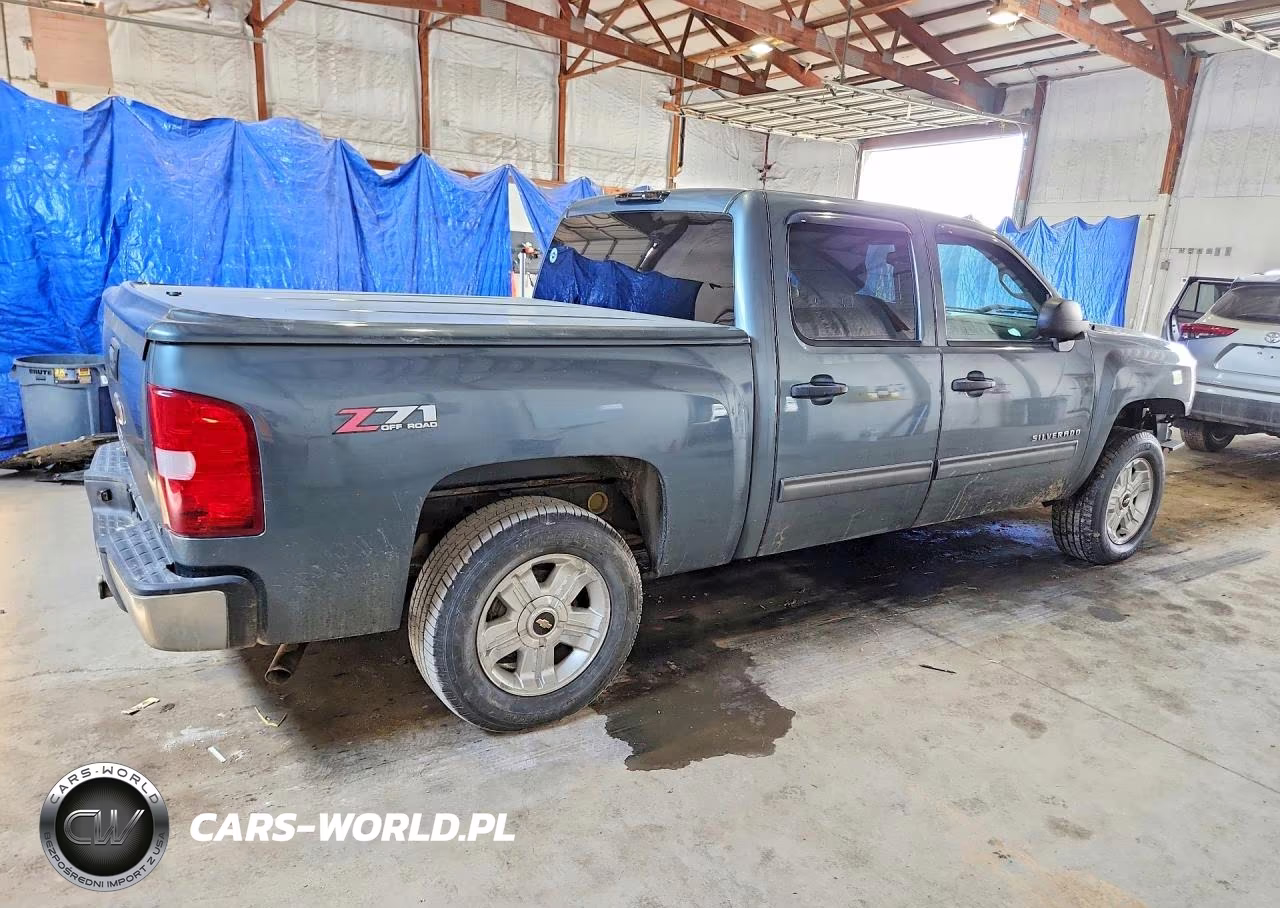 2011 Chevrolet Silverado K1500 Lt VIN:3GCPKSE39BG290938 - 3