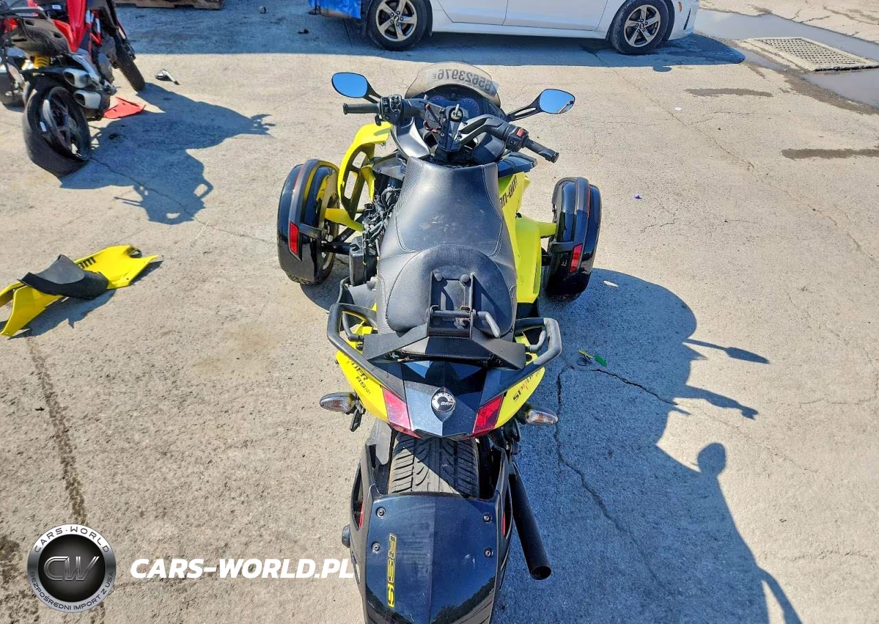 2014 Can-Am Spyder Roadster Rs VIN:2BXNABC11EV000029 - 6