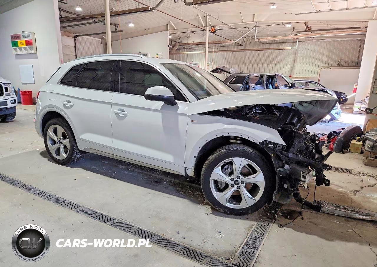 2022 Audi Q5 Premium Plus 45 VIN:WA1EAAFY3N2043369 - 4