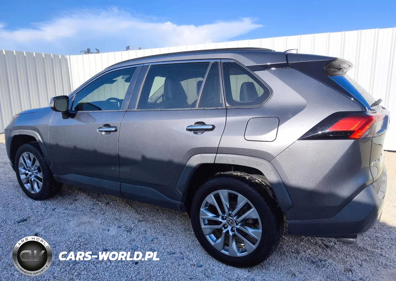 2021 Toyota Rav4 Limited VIN:2T3Y1RFVXMC147713 - 2