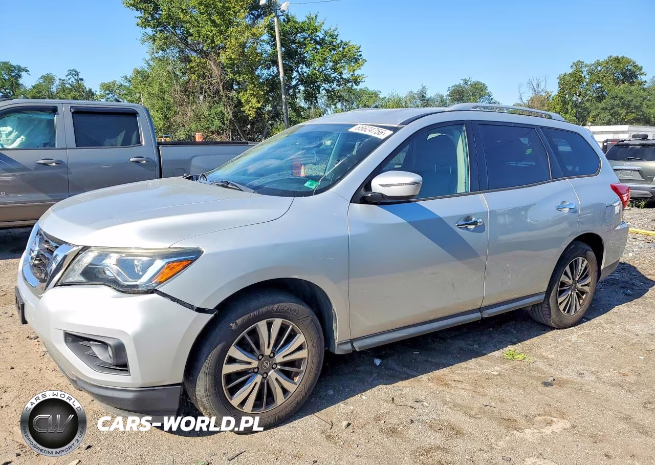 2017 Nissan Pathfinder Sv – zdjęcie 1 z 13
