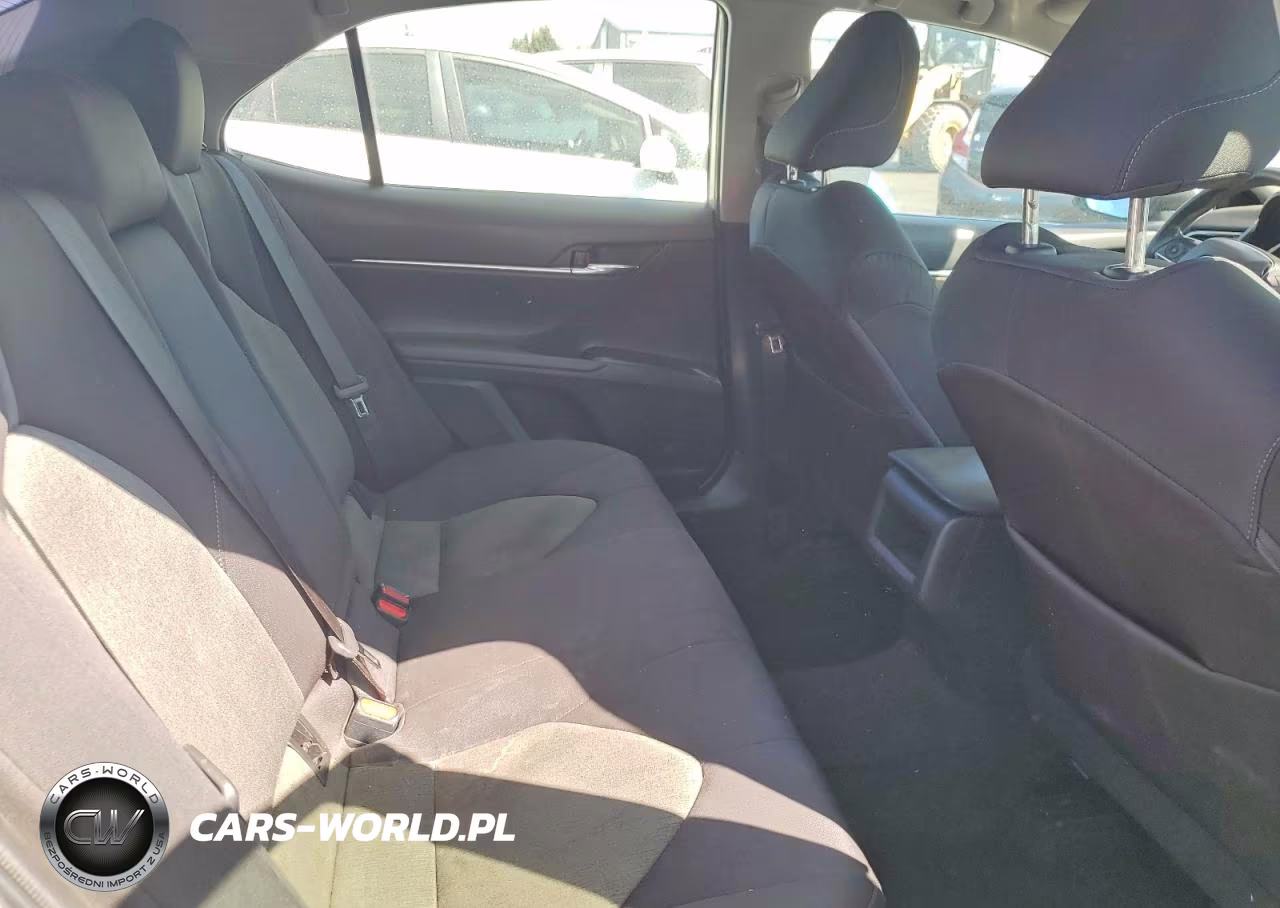 2022 Toyota Camry Le VIN:4T1C11AK7NU017082 - 10