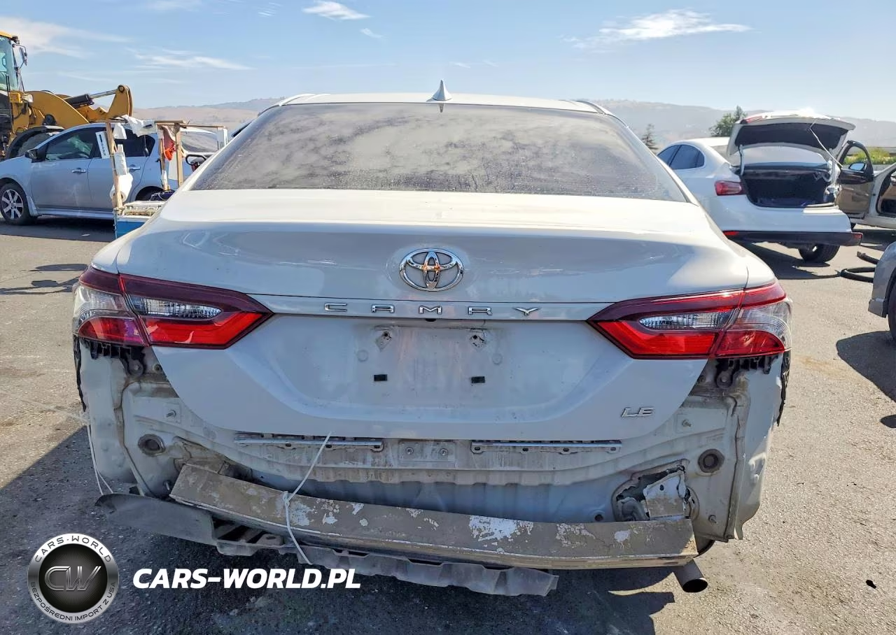2022 Toyota Camry Le VIN:4T1C11AK7NU017082 - 6