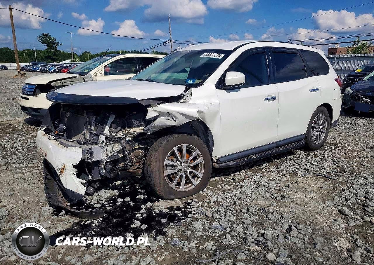 2014 Nissan Pathfinder S VIN:5N1AR2MM4EC697824 - 1
