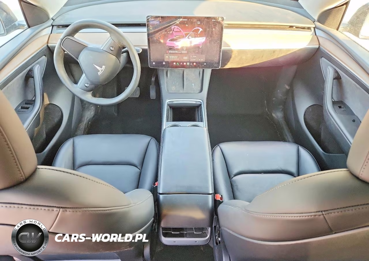 2024 Tesla Model Y VIN:7SAYGDED4RF095505 - 8