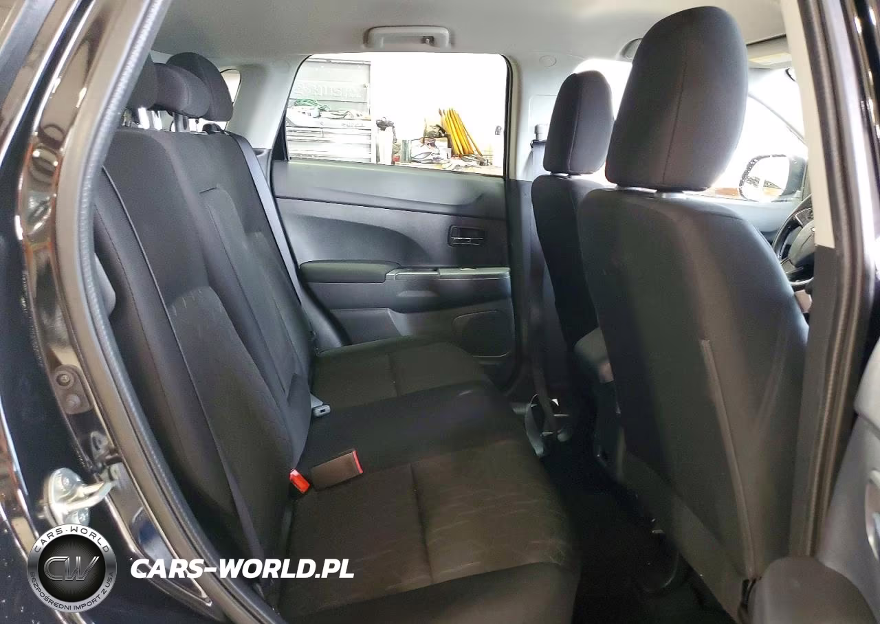2025 Mitsubishi Outlander Sport S VIN:JA4ARUAU1SU008150 - 11