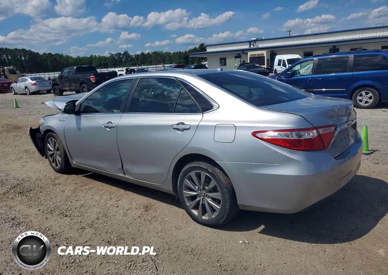 2016 Toyota Camry Hybrid Xle VIN:4T1BD1FK6GU189943 - 2
