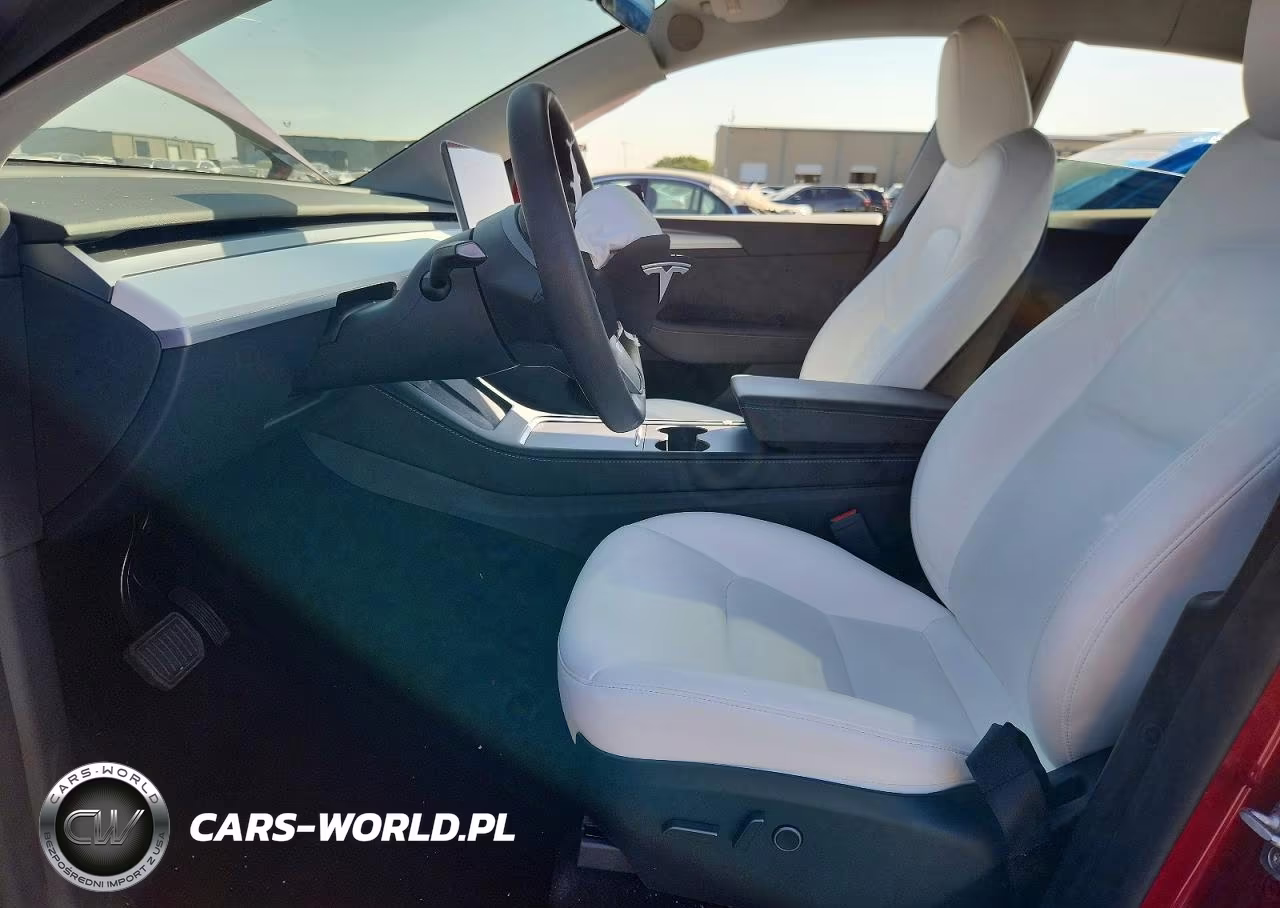 2024 Tesla Model Y VIN:7SAYGDED5RA306465 - 7