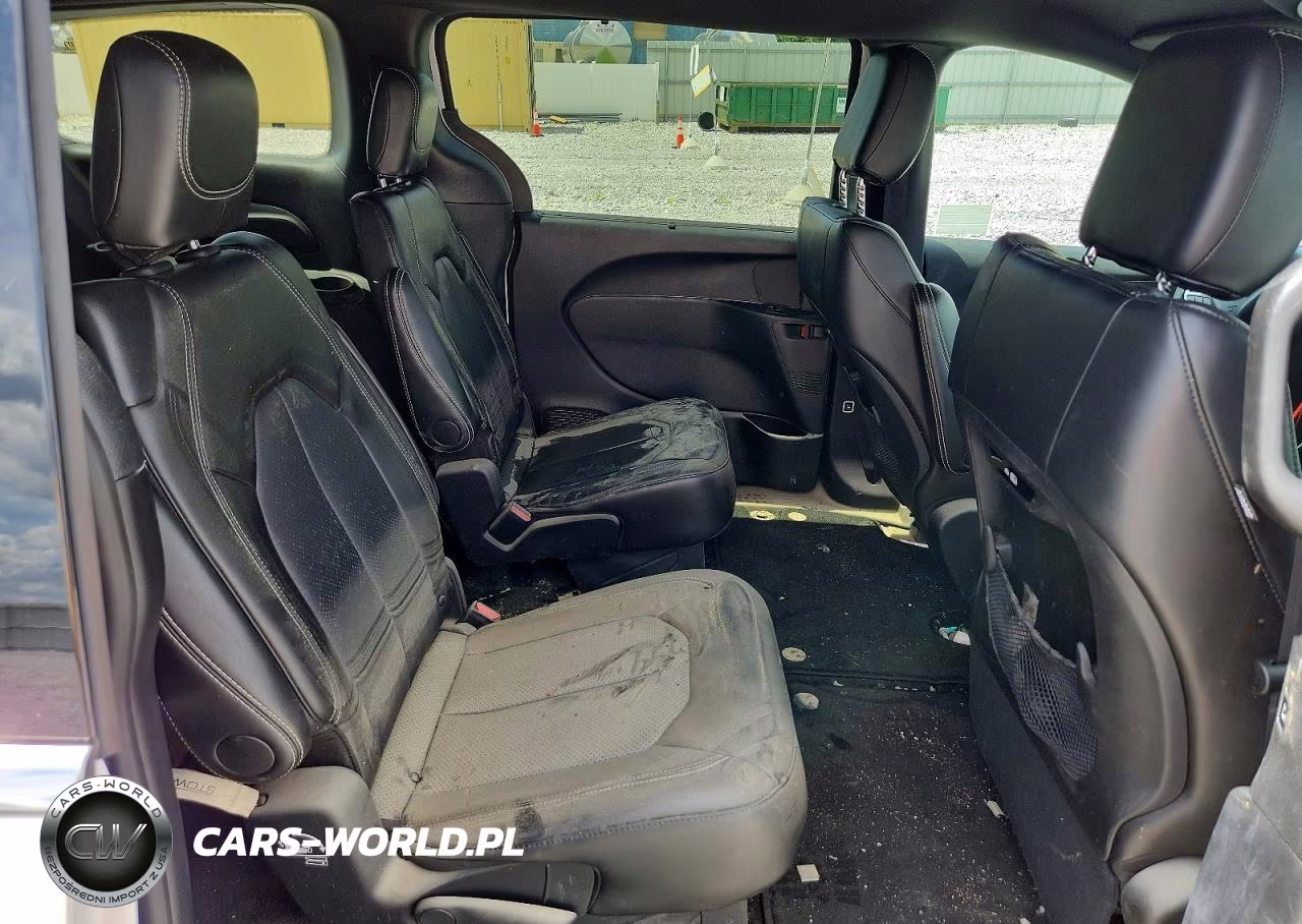 2025 Chrysler Pacifica Select VIN:2C4RC1BG1SR530288 - 11
