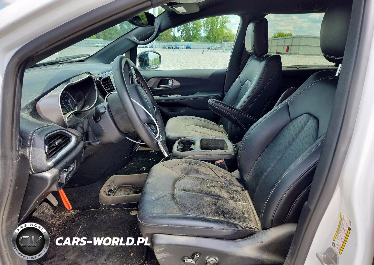 2025 Chrysler Pacifica Select VIN:2C4RC1BG1SR530288 - 7