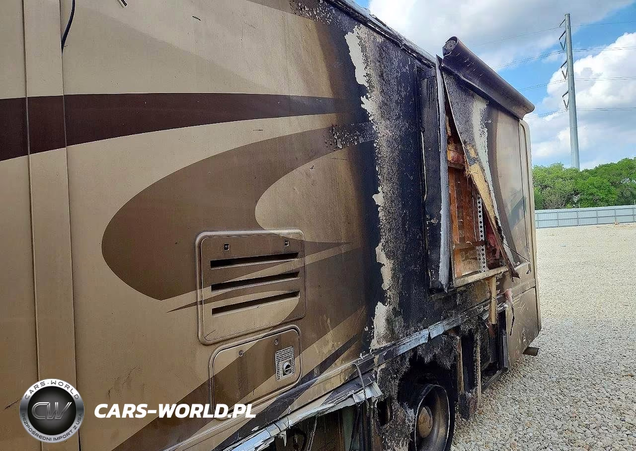2004 Roadmaster Rail Monocoque VIN:1RF42454542028684 - 10