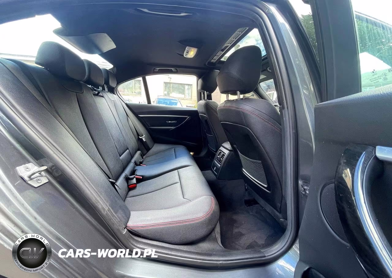 2018 BMW 330 Xi VIN:WBA8D9G58JNU71313 - 6