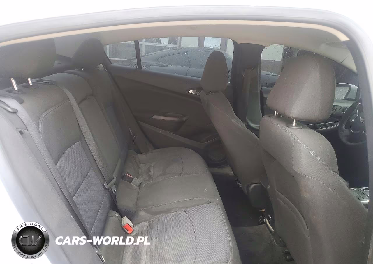 2018 Chevrolet Cruze Lt VIN:1G1BE5SM9J7181110 - 10