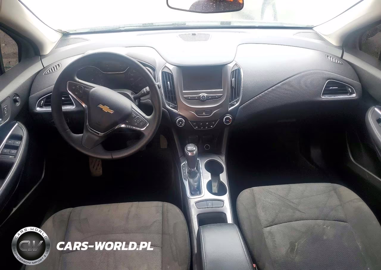 2018 Chevrolet Cruze Lt VIN:1G1BE5SM9J7181110 - 8