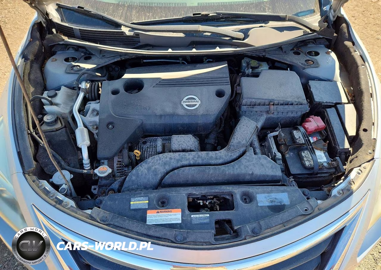 2015 Nissan Altima 2.5 S VIN:1N4AL3AP8FN860075 - 11