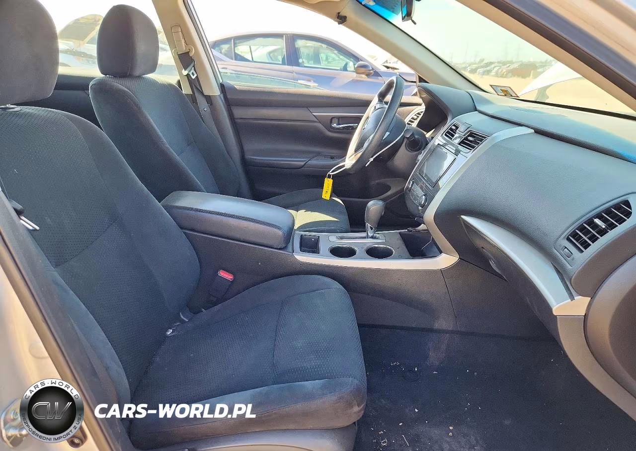 2015 Nissan Altima 2.5 S VIN:1N4AL3AP8FN860075 - 7