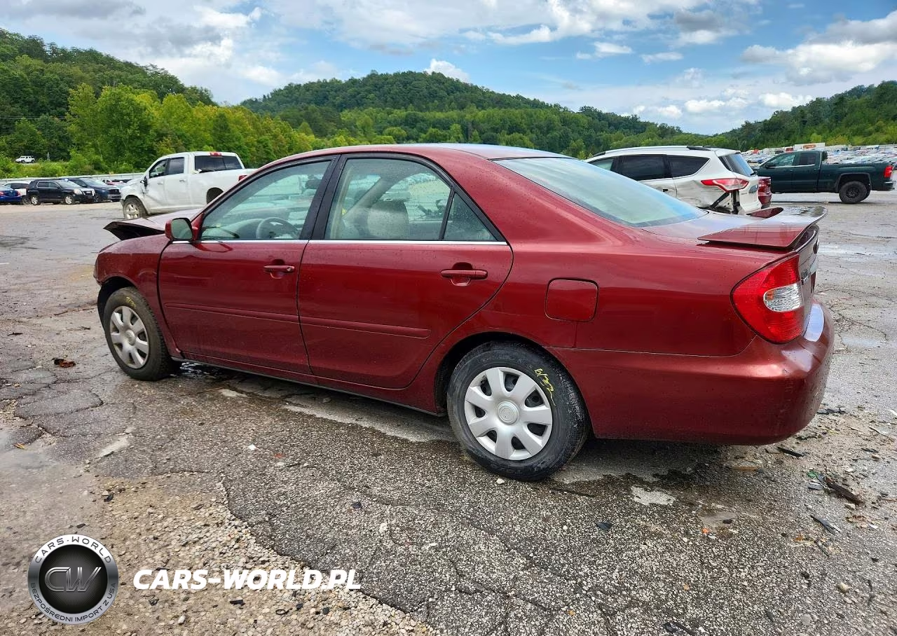 2003 Toyota Camry Le VIN:4T1BE32K73U142106 - 2