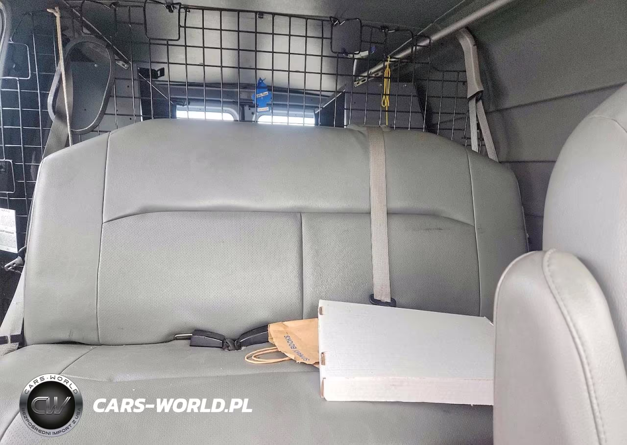 2013 Ford Econoline E250 Van VIN:1FTNE2EW4DDB33083 - 10