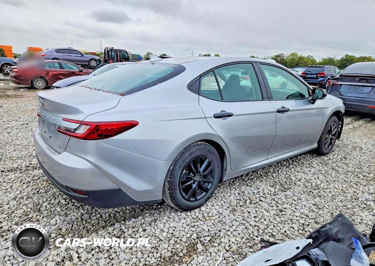 2026 Toyota Camry Le VIN:4T1DAACK0TU228610 - 3