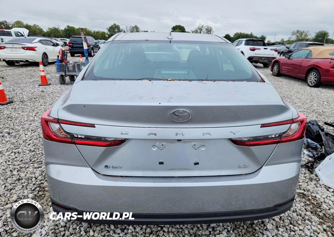 2026 Toyota Camry Le VIN:4T1DAACK0TU228610 - 6
