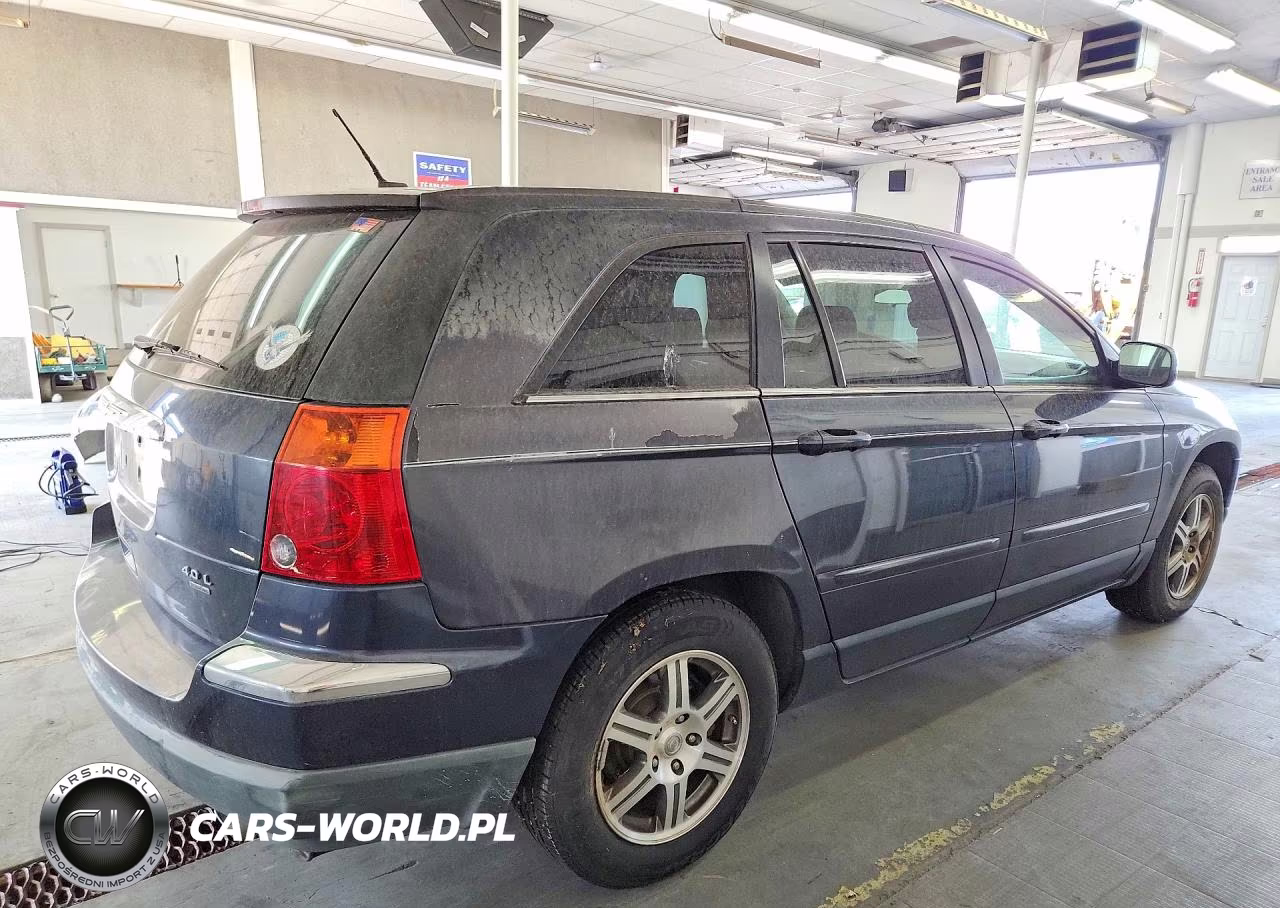 2007 Chrysler Pacifica Touring VIN:2A8GM68X77R253932 - 3