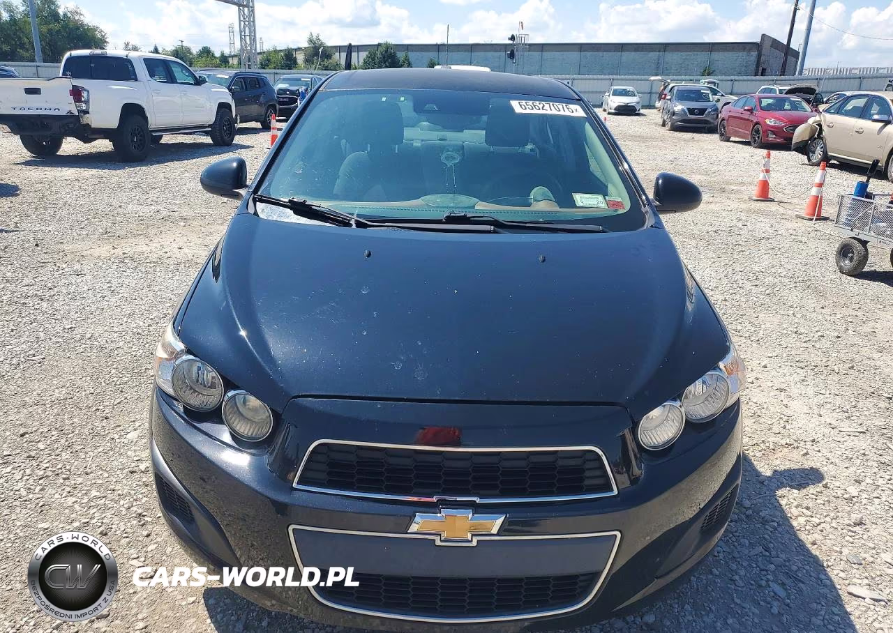 2016 Chevrolet Sonic Lt VIN:1G1JC5SB5G4124476 - 5